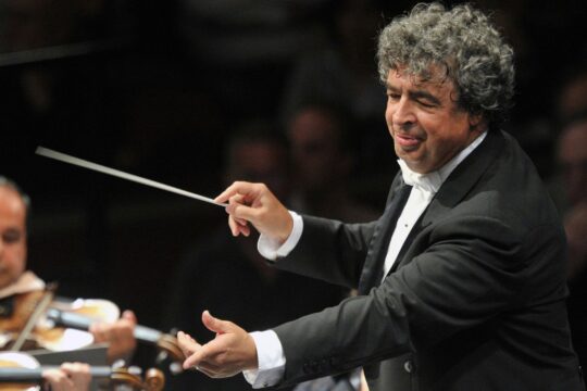 Dove soggiornare a Roma per Bach: Messa in si minore di Semyon Bychkov